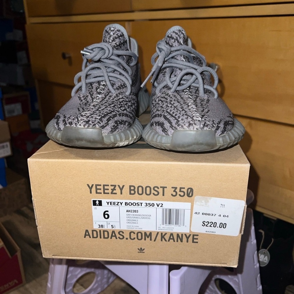 Adidas Yeezy Boost 350 V2 in Gray and Black